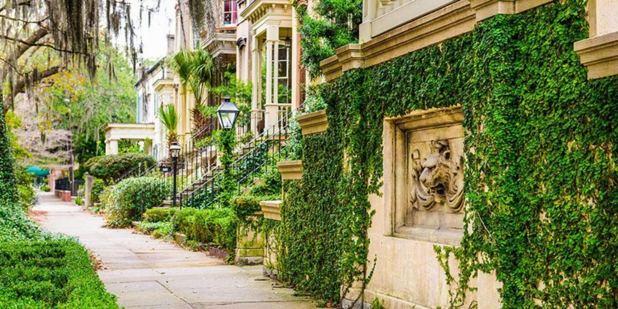 Southern Charmer-Historic District Downtown-Front Porch-Walk Score 90!!-Private Parking-1 Minute To Forsyth Park Savannah Extérieur photo